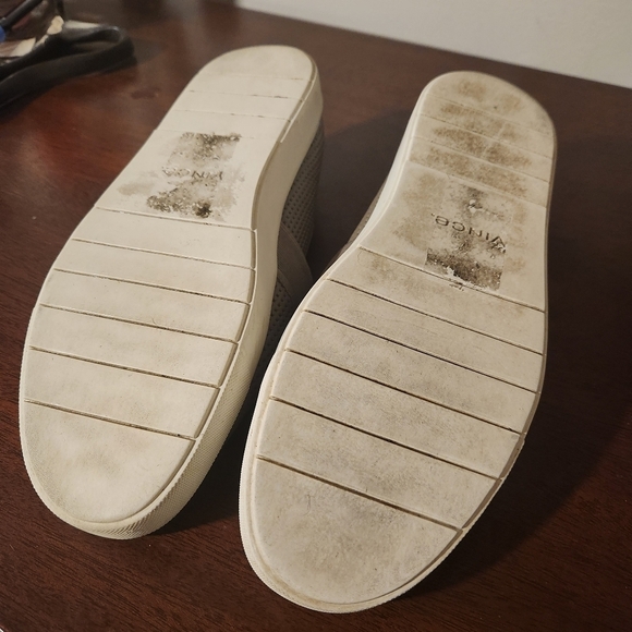 Vince‎ Blair Perforated Leather Slip-On Sneakers – Size 9 - Picture 6 of 12